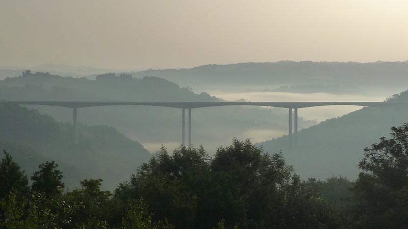 1760 vallee correze petit matin